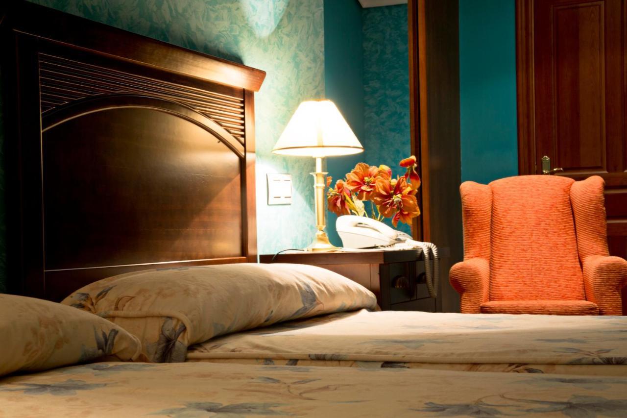 Casona Caballeros 4* Santillana del Mar