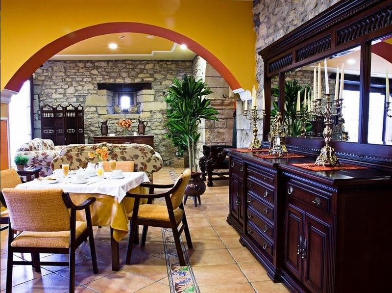 Hotel Casona Caballeros 4*