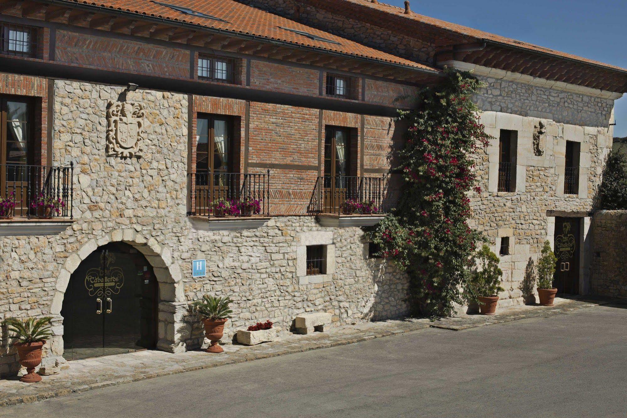 Casona Caballeros
