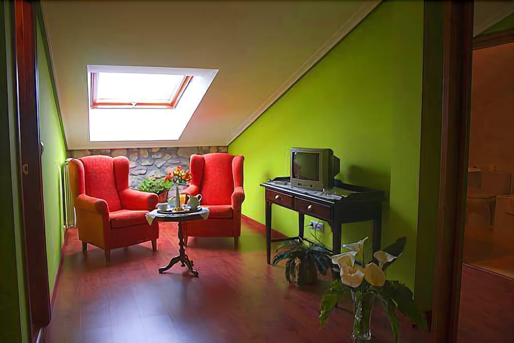 Hotel Casona Caballeros 4*